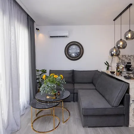 Villa Tinian Sunset Istérnia