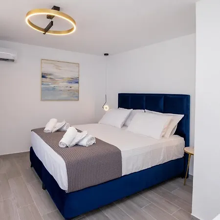 Tinian Sunset * Istérnia