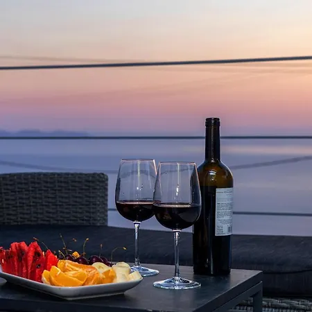 Tinian Sunset Villa *