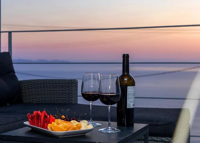 Tinian Sunset Villa *